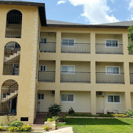 New Kingston Guest Apartments @ Donhead Exterior photo